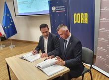 Podpisanie umowy w Mszanie Dolnej na linię Rabka Zaryte – Mszana Dolna – Fornale (Kasina Wielka); fot. Piotr Hamarnik PLK SA