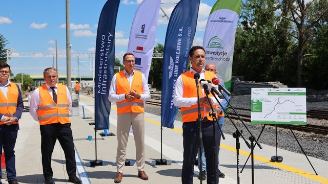 Briefing prasowy Tarnobrzeg, 23.06.2026., Łukasz Hachuła, źródło PKP Polskie Linie Kolejowe S.A.