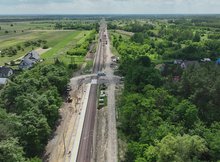LK25, odc. Sandomierz - Chmielów - nowe tor, perony, sieć trakcyjna, na torach maszyny, fot. Krzysztof Dzidek (7)
