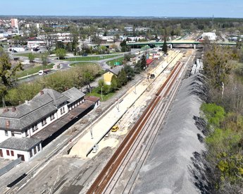 Prace na l. nr 25 na odcinku Sandomierz - Tarnobrzeg, fot. Krzysztof Dzidek (1)